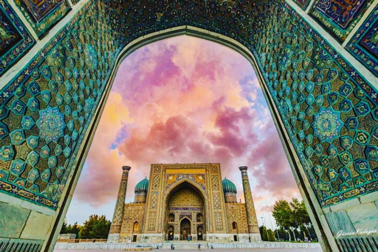 Samarkand Travel Hotel Esterno foto